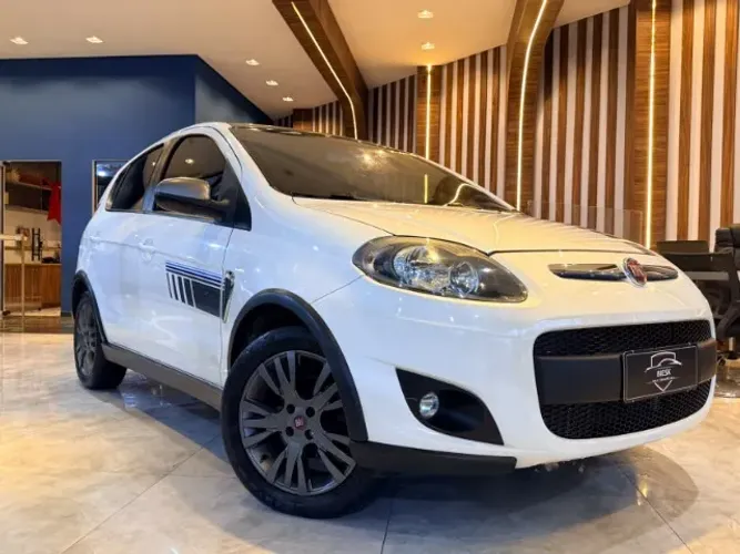 Fiat Palio Sporting 1.6 Flex 16V 5P 2016