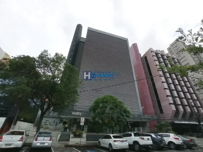 ALUGUEL - Sala comercial (33m²) - Santa Lucia - R$ 1.315,00 + Taxas REF: R-093