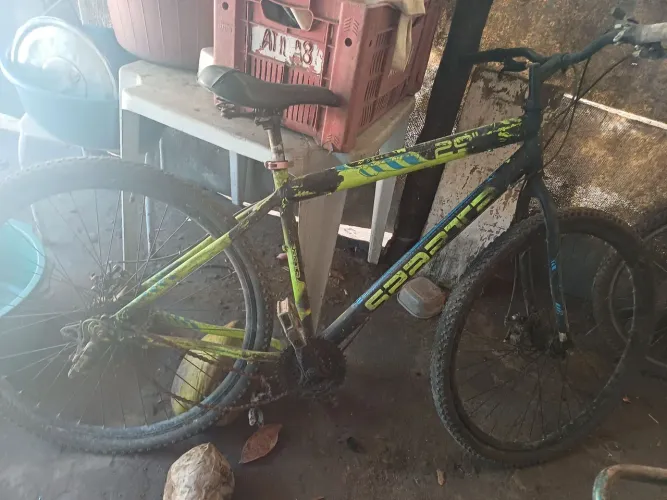 Vendo duas bicicletas aro 29 precisando reformar.