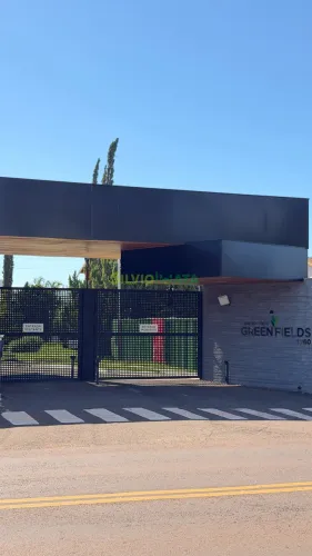 Último terreno disponível com 1.000 m² em condomínio fechado em Maringá!