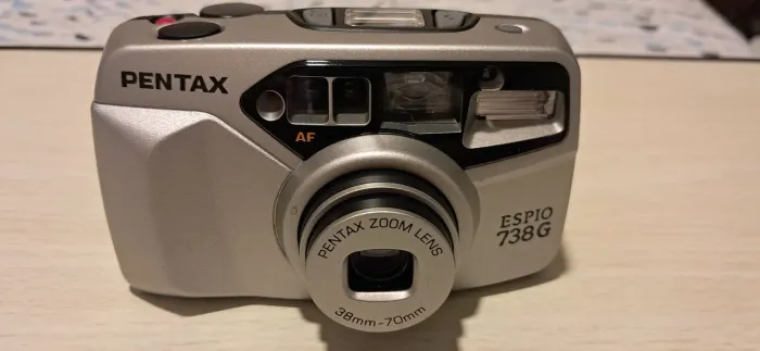 Câmera Pentax Espio 738G