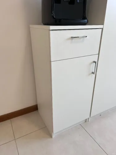 Armário de Escritório APOIO BEBEDOURO Moderno e Sofisticado