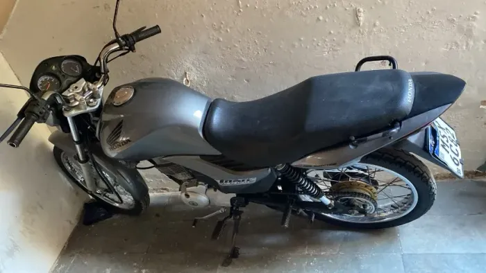 Moto Honda CG 150 ES Mix Flex Cor Cinza Excelente Estado