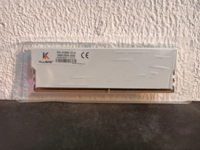 Memória RAM Kllisre 16GB DDR4 2666MHz Branca - Nova / Nunca Usada