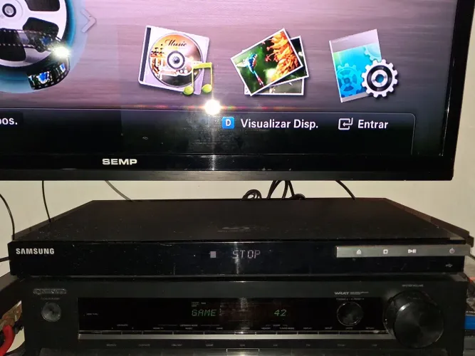 Blu-ray Samsung BDC5500 toca blu-ray,cd,DVD,impecável. Obs. Não aceito devolução.