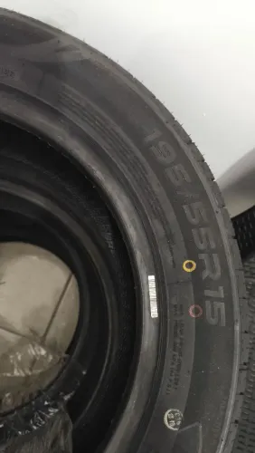 Pneus 195/55/15 novos