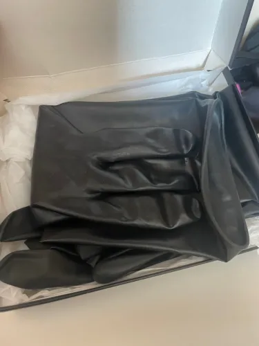 Luvas compridas de látex fetish