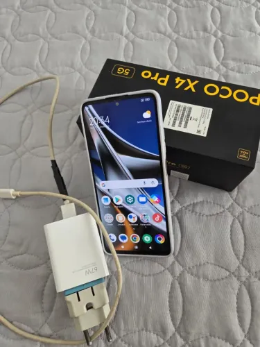 Vendo POCO X4 64GB CONSERVADO NA CAIXA