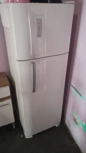 Geladeira gelo seco