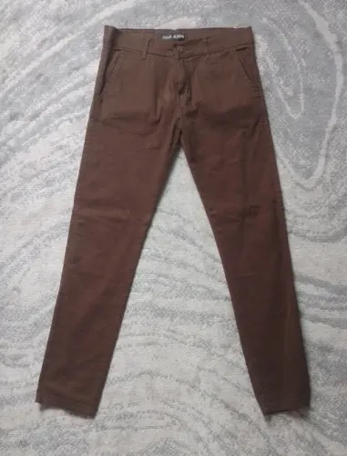 Calça chino masculina marrom
