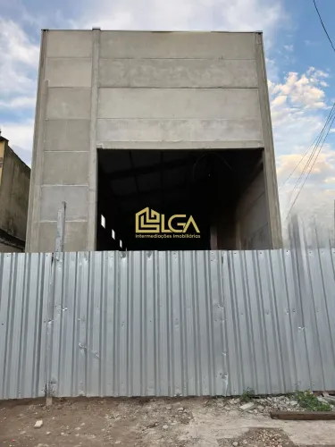Galpão Novo com 500 m² e 12m de Pé Direito Macuco