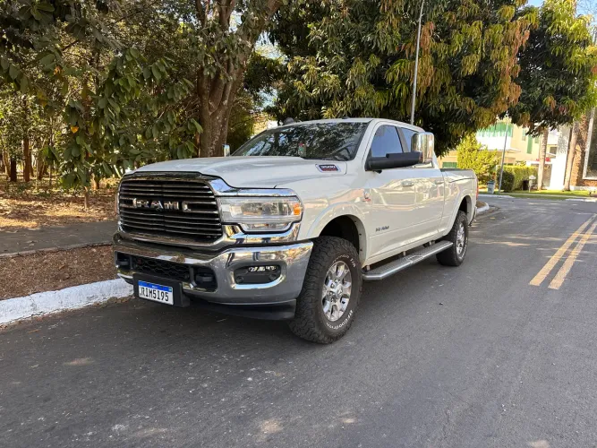 Ram 3500 Laramie 6.7 TB CD 4X4 Diesel 2022