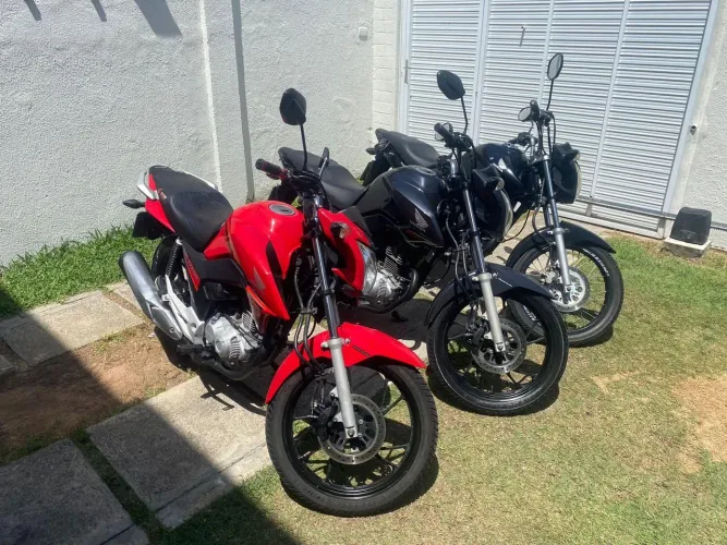 Aluguel de motos a partir de R$ 230,00.