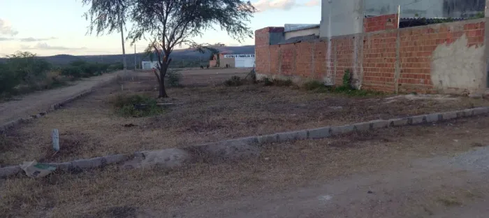 terreno 10x20 pela metade do preco