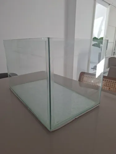 Aquário retangular 45L