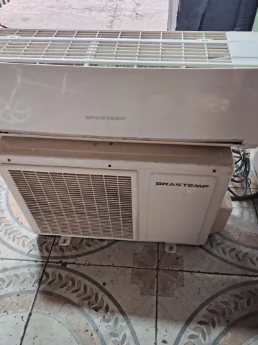 Vendo aro condicionado Brastemp split 