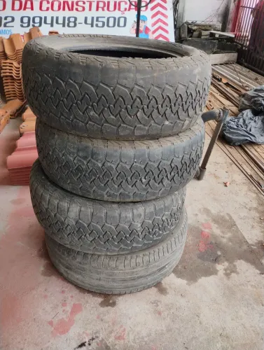Vendo 4 pneus 255/55 R 19