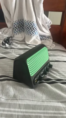 Mini amplificador para guitarra 