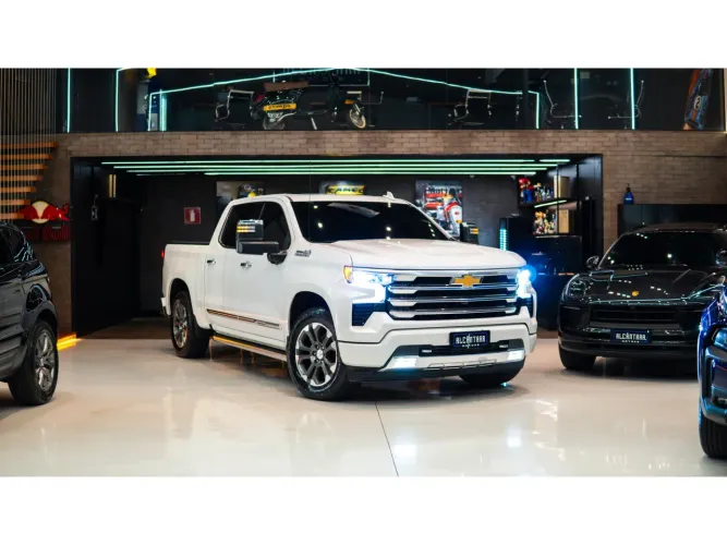 Chevrolet Silverado High Country 5.3 V8 AWD Aut. 2024