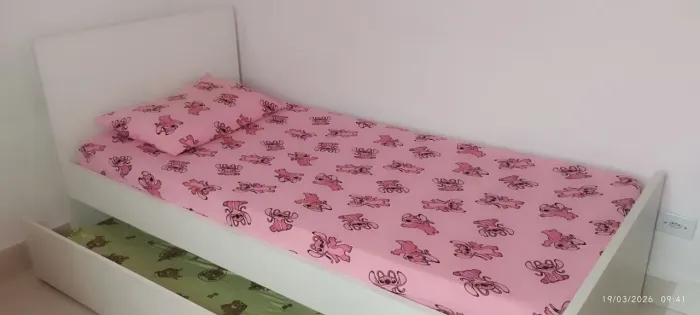 Cama solteiro+ cama auxiliar 