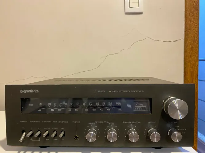 Receiver Gradiente S95