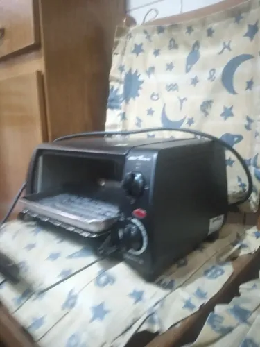 Forninho elétrico grande 110 V