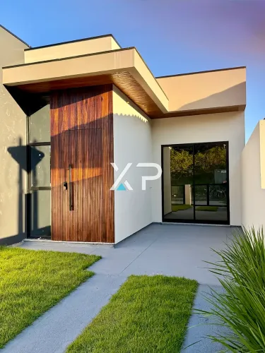 Casa 2 Quartos 55m² com Pé Direito Alto - Forquilhas