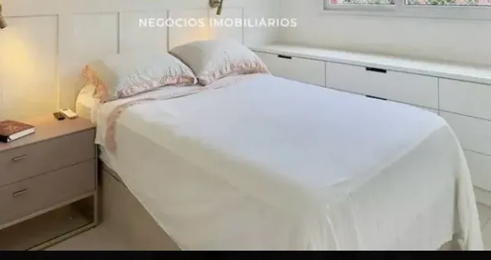 Cama com baú