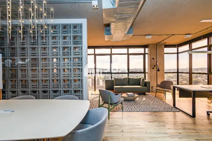 SALA COMERCIAL COM VISTA PRIVILEGIADA NO LAKESIDE