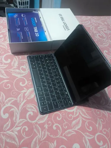 Tablet positivo tab 10 na caixa com todos os acessórios
