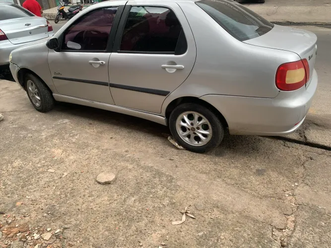 Vendo com Débito de ipva 