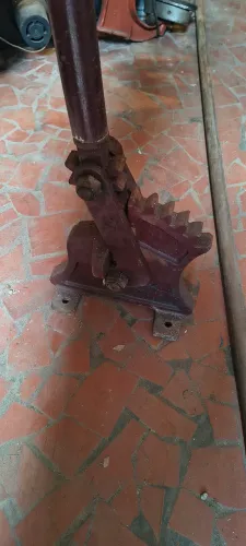 Vendo Máquina de Cortar Vergalhão