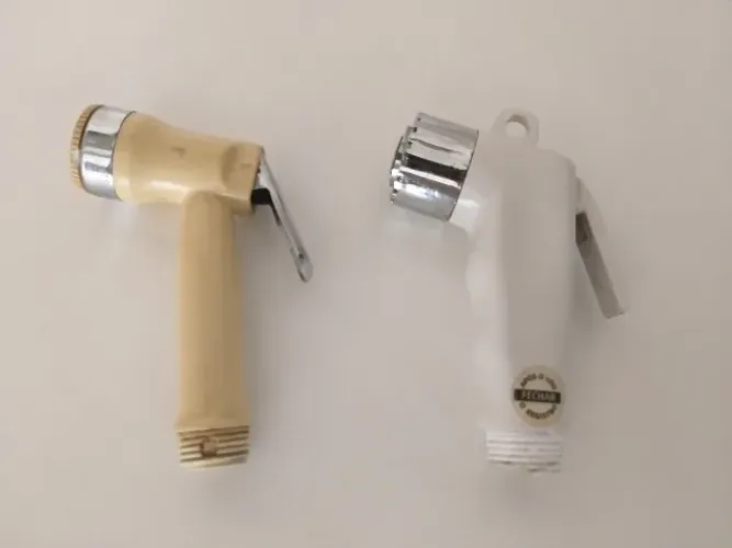 2 Gatilhos para Ducha Higiênica - Cor: Branca / Bege (Fabrimar)