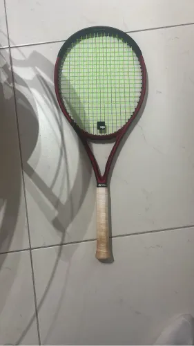 Raquete de tênis Wilson Clash 100 - Impecável