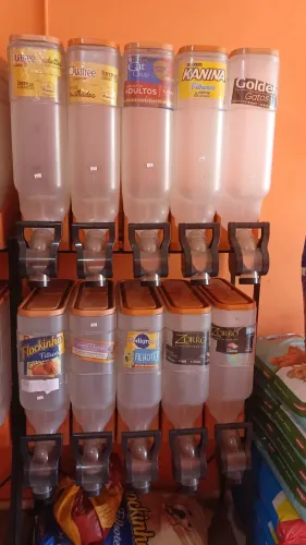Vendo Dispenser e Paiel.