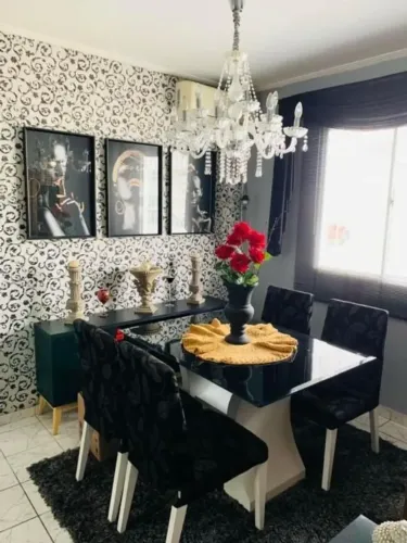 Apartamento com 2 dormitórios à venda, 60 m² por R$ 270.000,00 - Parque São Luís - Taubaté