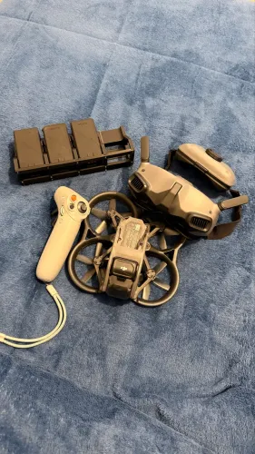Drone DJI Avata 1 (Combo com 3 baterias)
