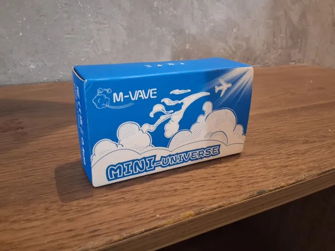 Pedal reverb mini universe