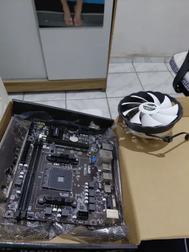 Placa mae a320m bluecase Am4 + ryzen 5 pro 4655g + cooler 120mm + 16gb memoria ram 