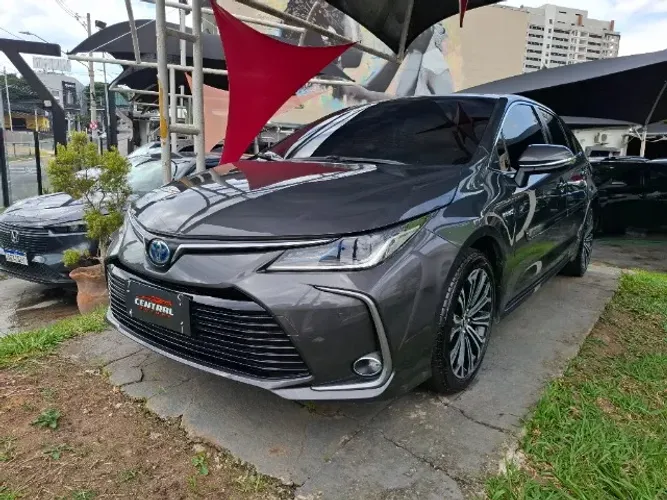 Toyota Corolla Altis Prem. Hybrid 1.8 Flex AUT 2022