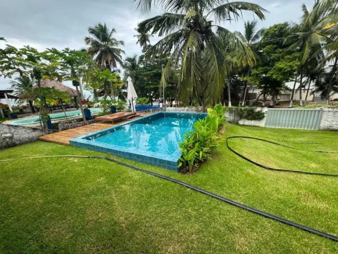 EXCELENTE CASA, PORTEIRA FECHADA EM TABATINGA - MAR COM PISCINAS NATURAIS