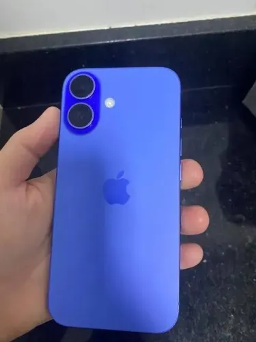 iPhone 16 Plus