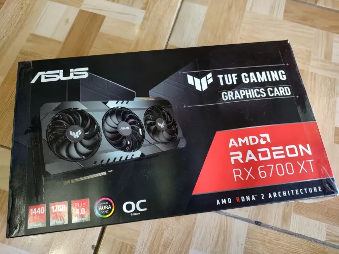 Placa Asus Tuf RX6700XT