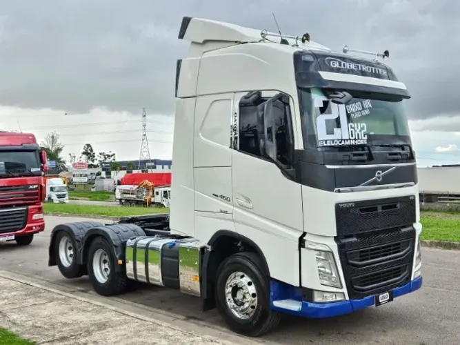 Volvo FH 460 6x2 Globetrotter Ano 21 Euro 5 Automático Plano Ouro Baixo km - REPASSE 