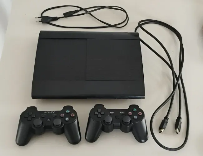 PS3 Super slim DESBLOQUEADO
