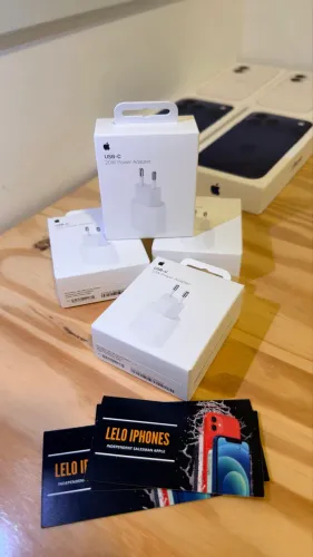 Carregador Apple Fonte USB-C 20W Original