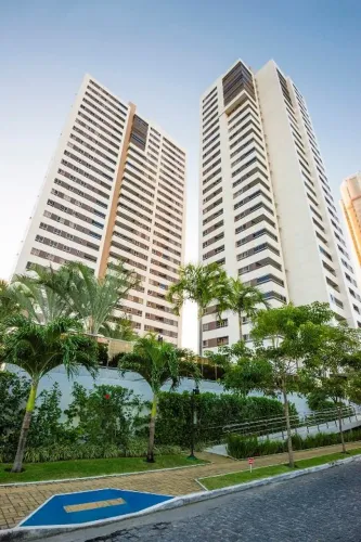 Apartamento de alto padrão com 146 m², 3 suítes, varanda gourmet, 3 vagas e lazer completo