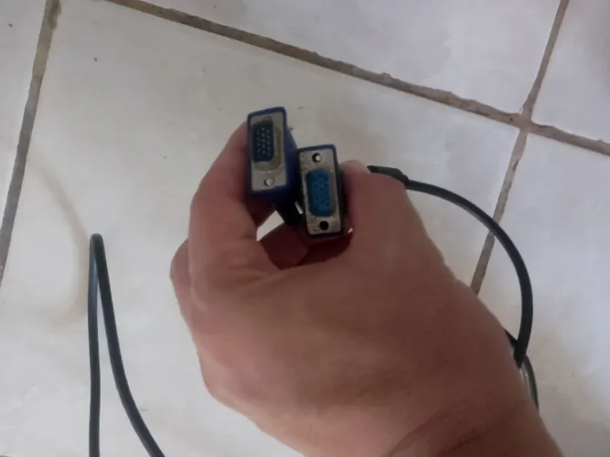 Cabo VGA (usado)