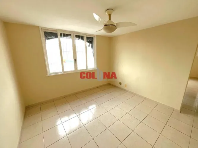 Apartamento com 2 quartos para alugar, 70 m² por R$ 1.800+taxas/mês - Centro - Niterói/RJ
