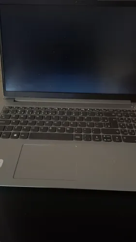 Notebook Lenovo Idepad 1i Core i5/ 8GB RAM / 512GB SSD / Windows 11